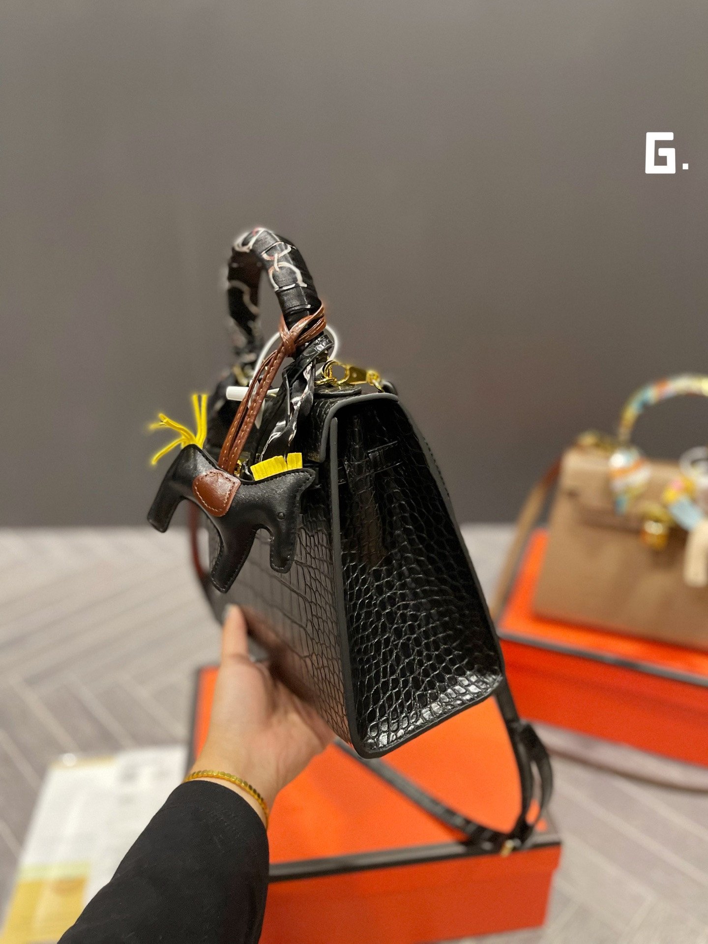 Hermès Croc-Embossed Kelly Style Handbag 25cm Luxury Top-Handle Bag with Signature Charms 15