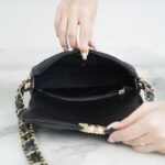 CHANEL 23k Autumn/Winter Collection Wide Strap Quilted Flap Bag 20.5cm 4 Colors 17