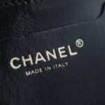 CHANEL 22A Metiers d’Art Collection Glossy Calfskin Backpack with Detachable Mini Pouch Leather Urban Rucksack 18