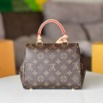 Louis Vuitton Cluny Mini Monogram Handbag 20cm The Perfect Intersection of Structured Elegance and Modern Street Style 2