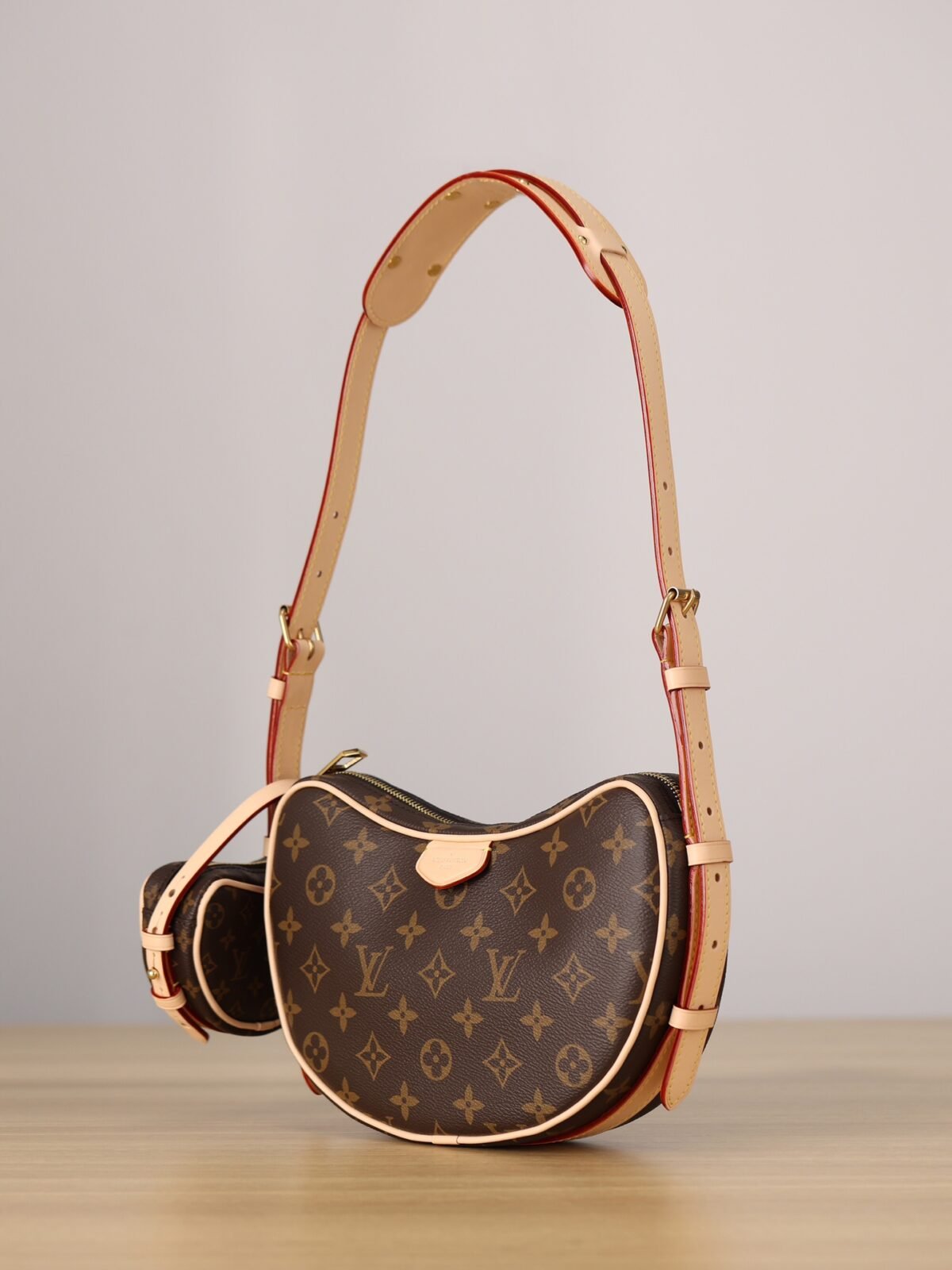 Louis Vuitton Monogram Croissant MM Crescent Shoulder Bag 25cm The Iconic 2-in-1 3
