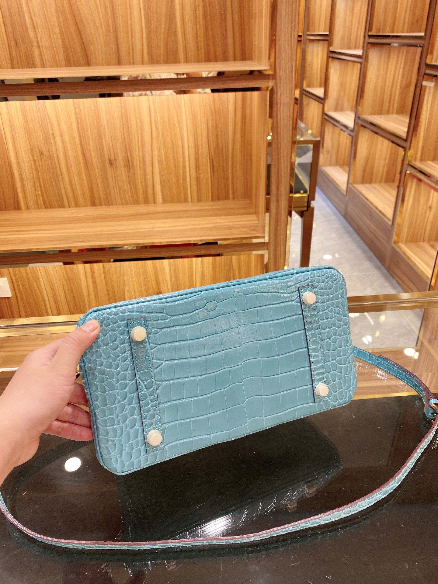 Hermès Queen Birkin Style Crocodile-Embossed Genuine Leather Handbag 30cm with Detachable Shoulder Strap 3
