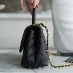 CHANEL Coco Handle Small Flap Bag 24cm in Grained Calfskin Elegant Top Handle Crossbody with Gold-Tone Hardware 3