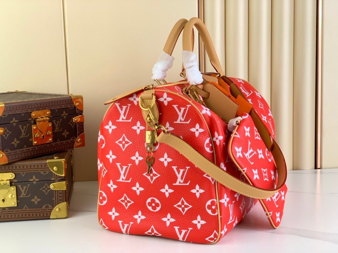 Louis Vuitton Pharrell Williams Speedy Bandoulière 40 Travel Bag A New Era of Monogram Luxury 37