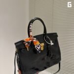 Hermès Birkin 30cm Handbag Premium Exotic Leather 3 Colors Black/Red/Brown 4
