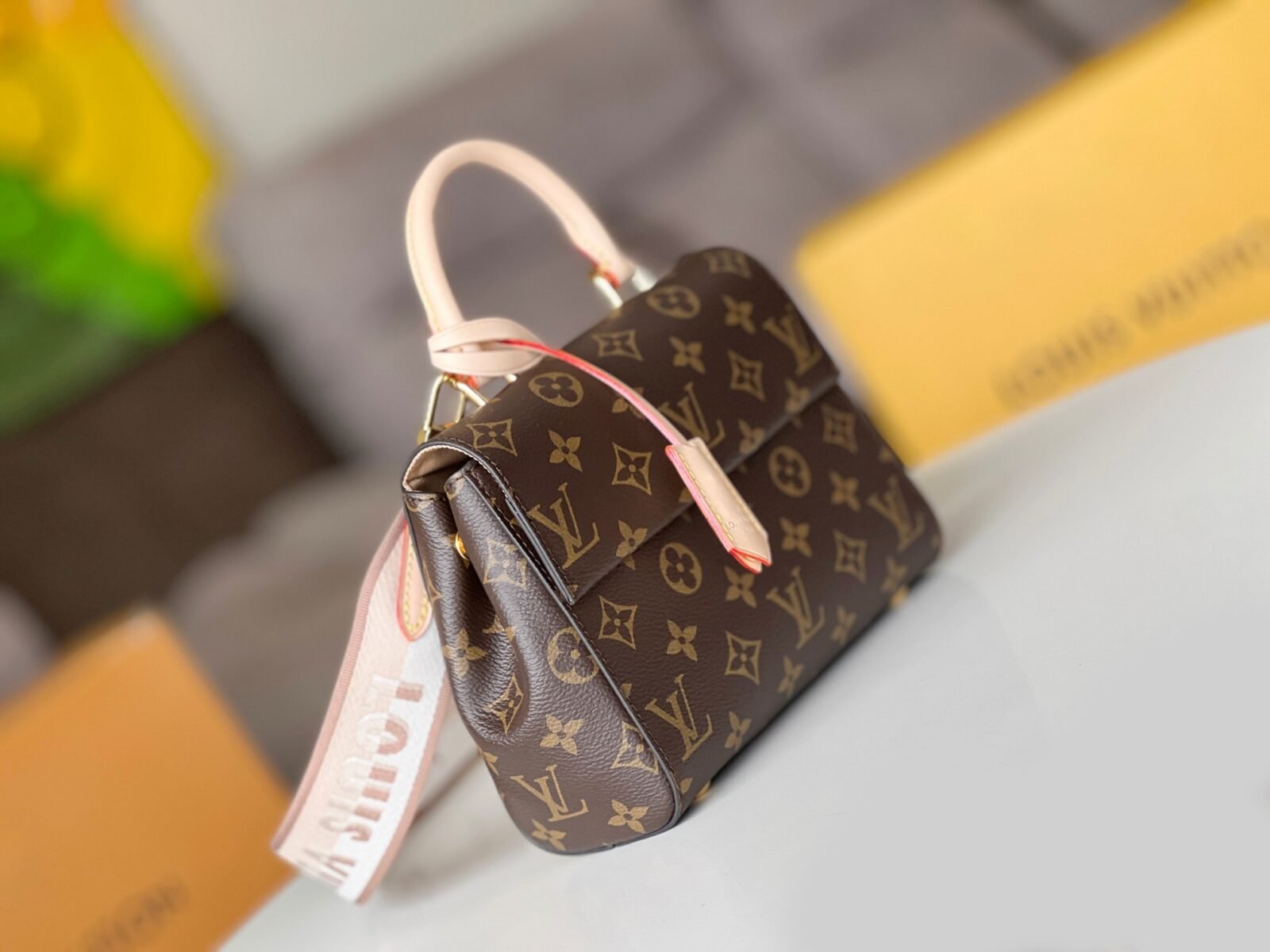 Louis Vuitton Cluny Mini Monogram Handbag 20cm The Perfect Intersection of Structured Elegance and Modern Street Style 4