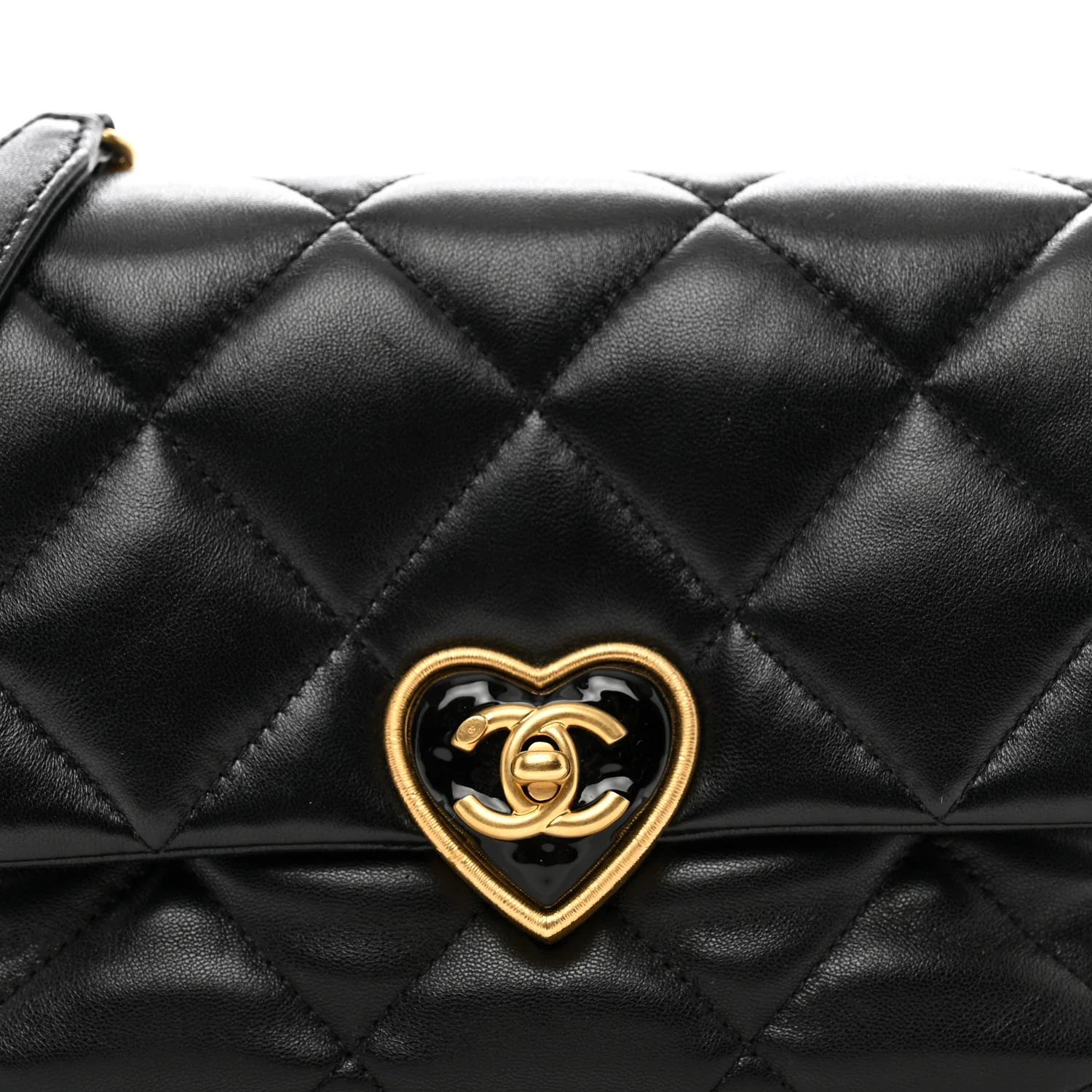 Chanel 22B Coco Love Quilted Heart Flap Bag 2 Sizes Black Lambskin & Gold-Tone 5