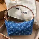 Louis Vuitton Hills Pochette in Monogram Denim Shoulder Bag 18.5cm A Contemporary Icon of Casual Luxury 6