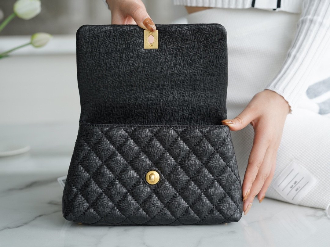 CHANEL Coco Handle Small Flap Bag 24cm in Grained Calfskin Elegant Top Handle Crossbody with Gold-Tone Hardware 6