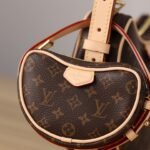 Louis Vuitton Monogram Croissant MM Crescent Shoulder Bag 25cm The Iconic 2-in-1 6
