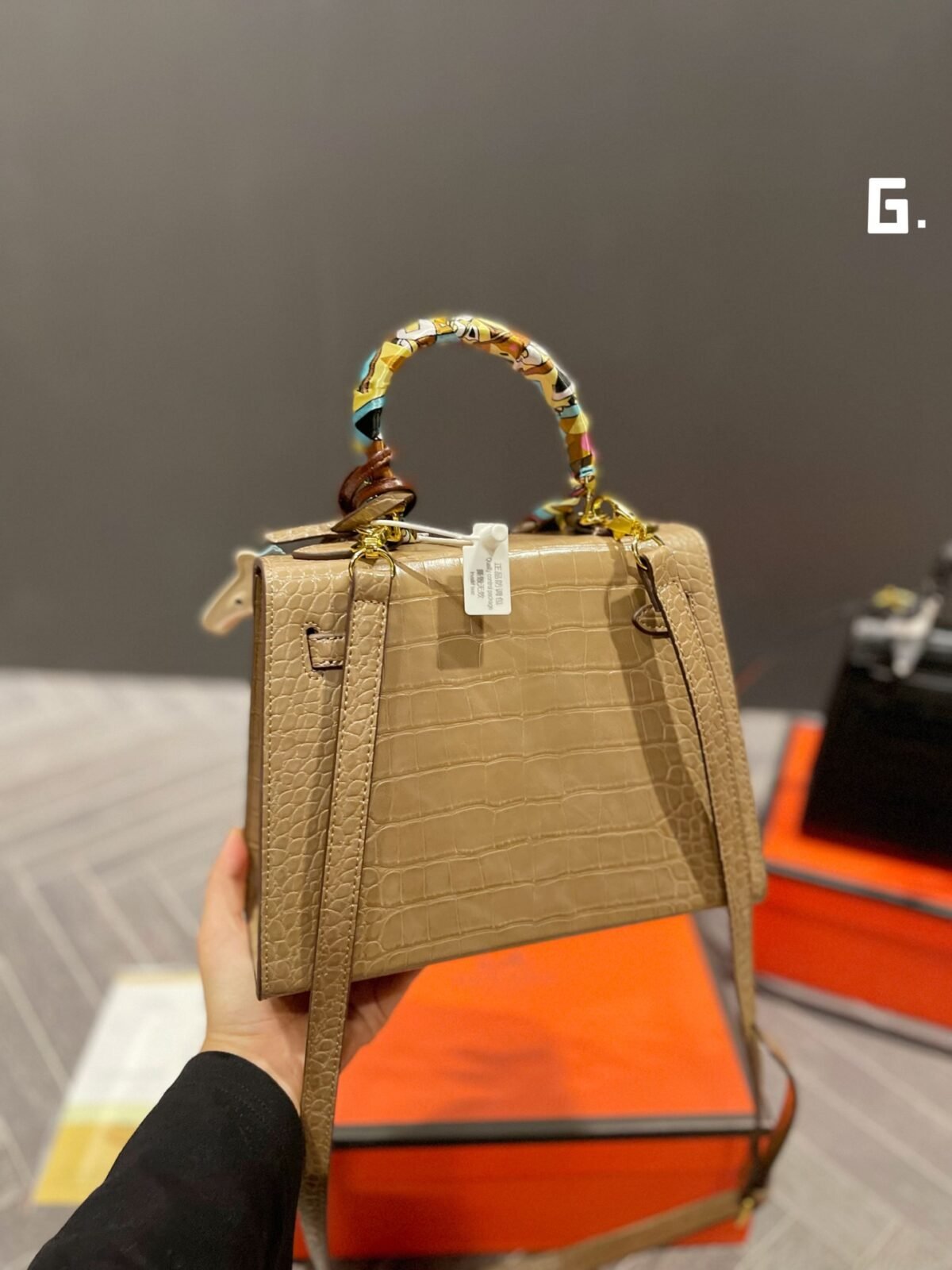 Hermès Croc-Embossed Kelly Style Handbag 25cm Luxury Top-Handle Bag with Signature Charms 7