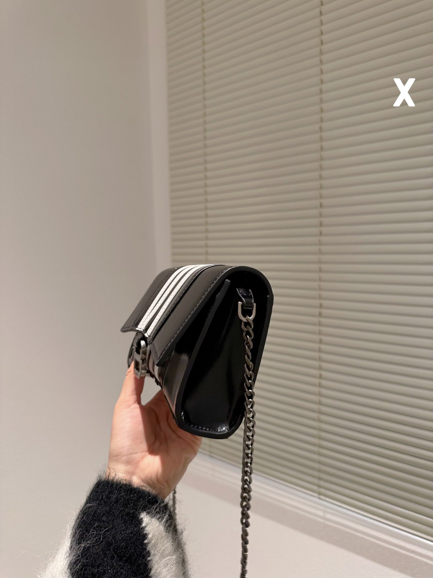 Balenciaga x Adidas Collaboration Hourglass Small Handbag 20cm 3-Stripes Calfskin Chain Crossbody Bag 7