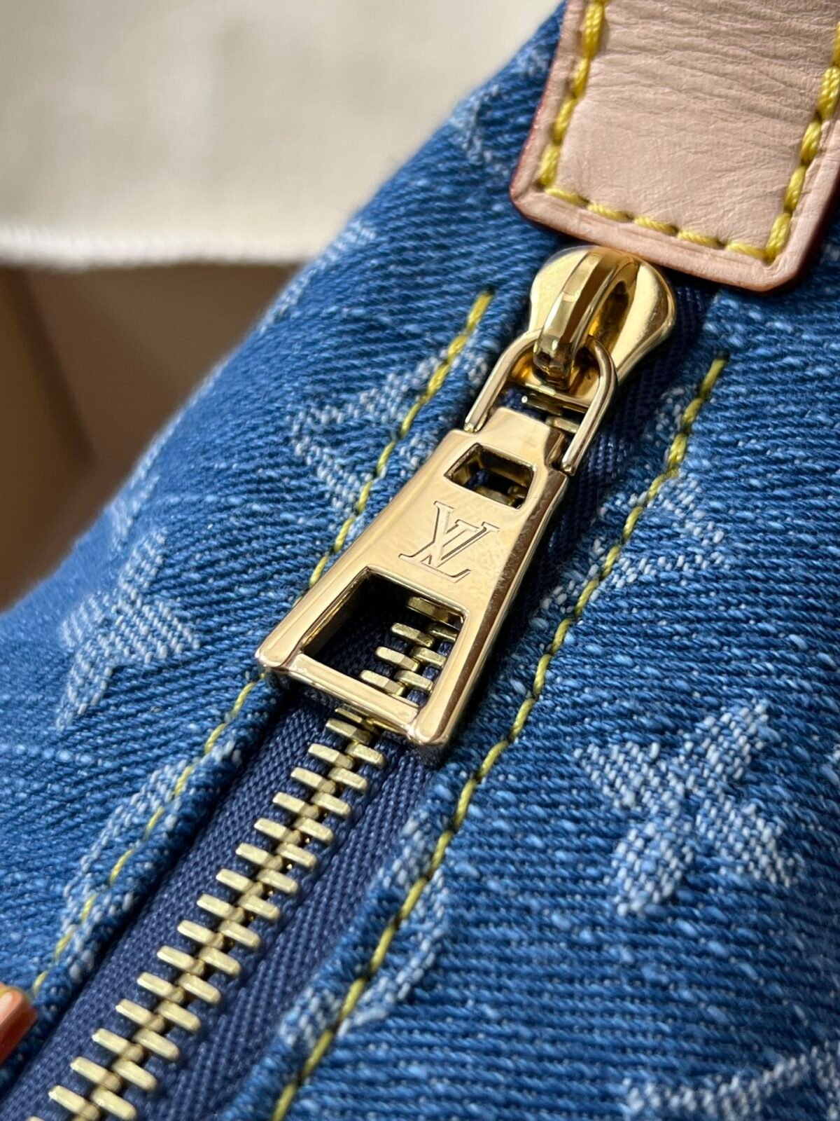 Louis Vuitton Hills Pochette in Monogram Denim Shoulder Bag 18.5cm A Contemporary Icon of Casual Luxury 9