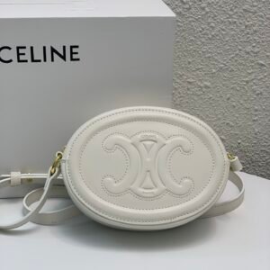 CELINE Cuir Triomphe Oval Purse 17.5cm Smooth Calfskin Mini Crossbody Shoulder Bag Mooncake Pig Nose Design 1