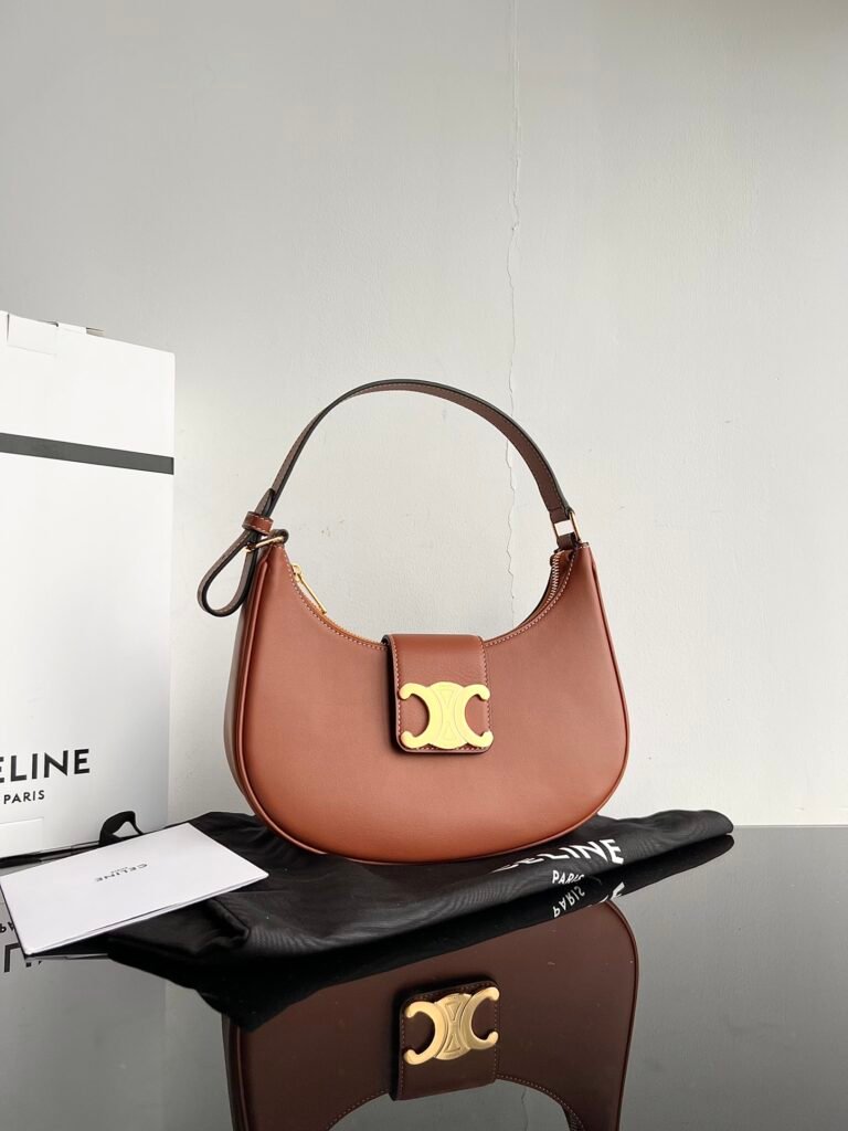 CELINE AVA TRIOMPHE Bag 23cm Tan Smooth Calfskin Classic Women’s Underarm Hobo Bag – Image 1