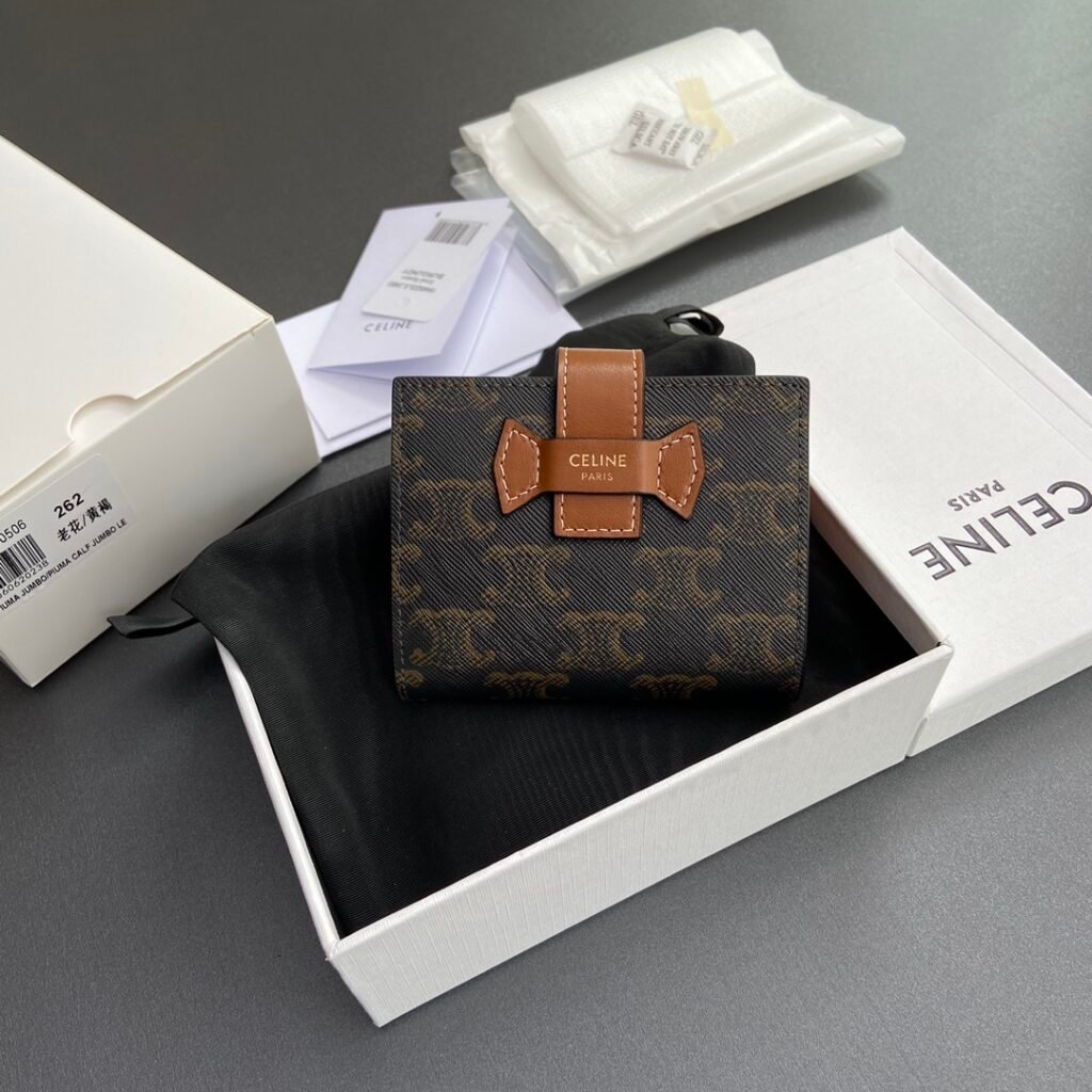 CELINE Triomphe Compact Trifold Wallet 10.5cm Canvas vs. Textile Comparison – Image 2
