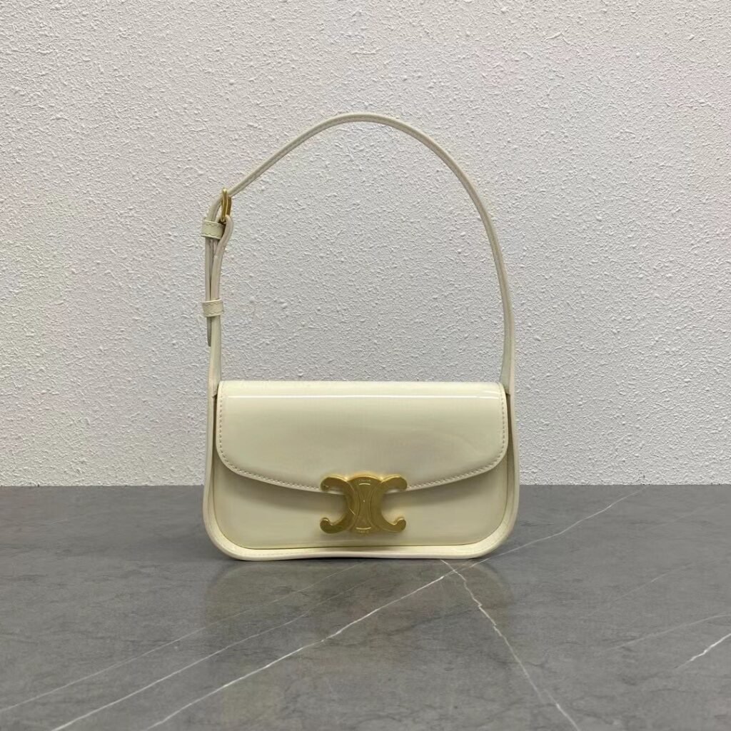 CELINE Triomphe Shoulder Bag Calfskin Handbag Lambskin lining – Image 1 CELINE Triomphe Shoulder Bag Calfskin Handbag Lambskin lining – Image 1