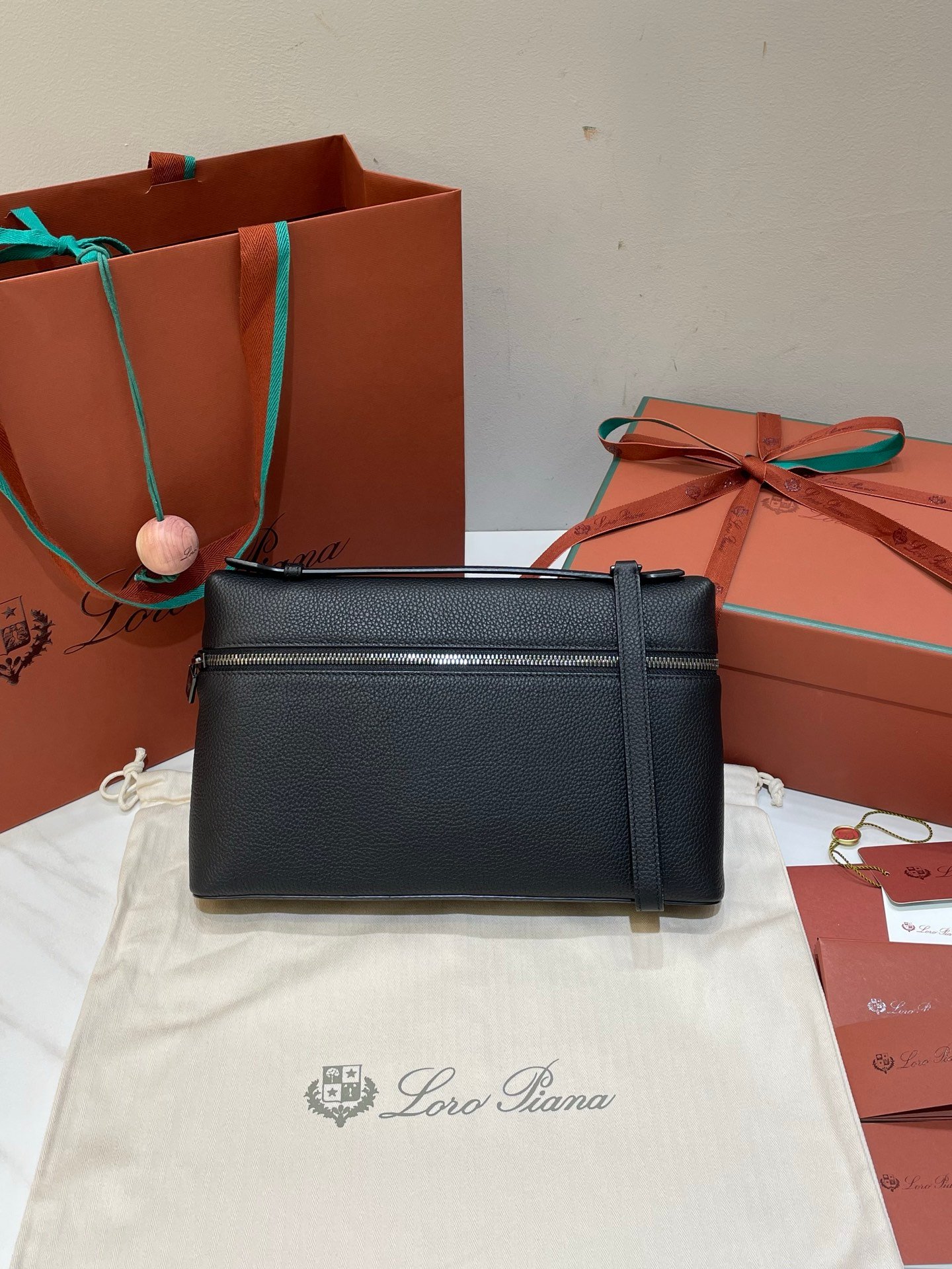 Loro Piana Extra Pouch L29 Grained Calfskin Clutch 29cm Minimalist Designer Lunch Box Bag Detachable Wristlet