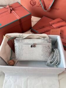Loro Piana Extra Pocket L19 Himalayan Lizard Skin Bag Exclusive High-End Customization Loro Piana Extra Pocket L19 Himalayan Lizard Skin Bag Exclusive High-End Customization
