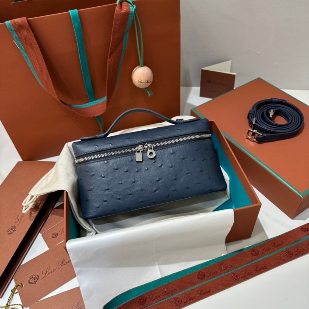 Loro Piana Extra Pocket L19 Ostrich Pattern Bag Ultimate Quiet Luxury Handbag & Crossbody – Image 2