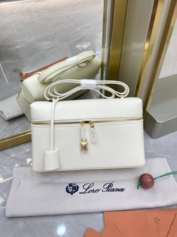 1 Loro Piana Extra Bag L27 Luxury Saddle Leather Crossbody & Shoulder Bag for Women 27cm Vanity Top-Handle Bag