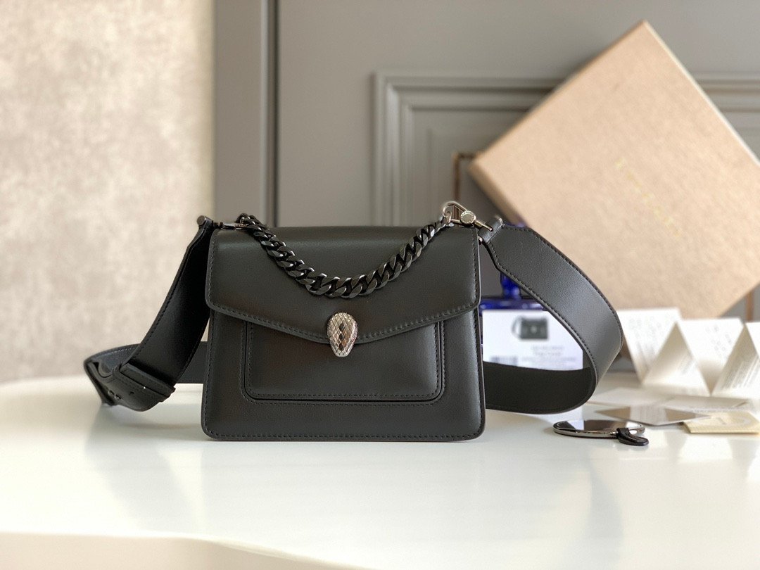BVLGARI Serpenti Forever Lambskin Crossbody Bag 20cm Luxury Iconic Snakehead Shoulder Bag with Detachable Wide Strap