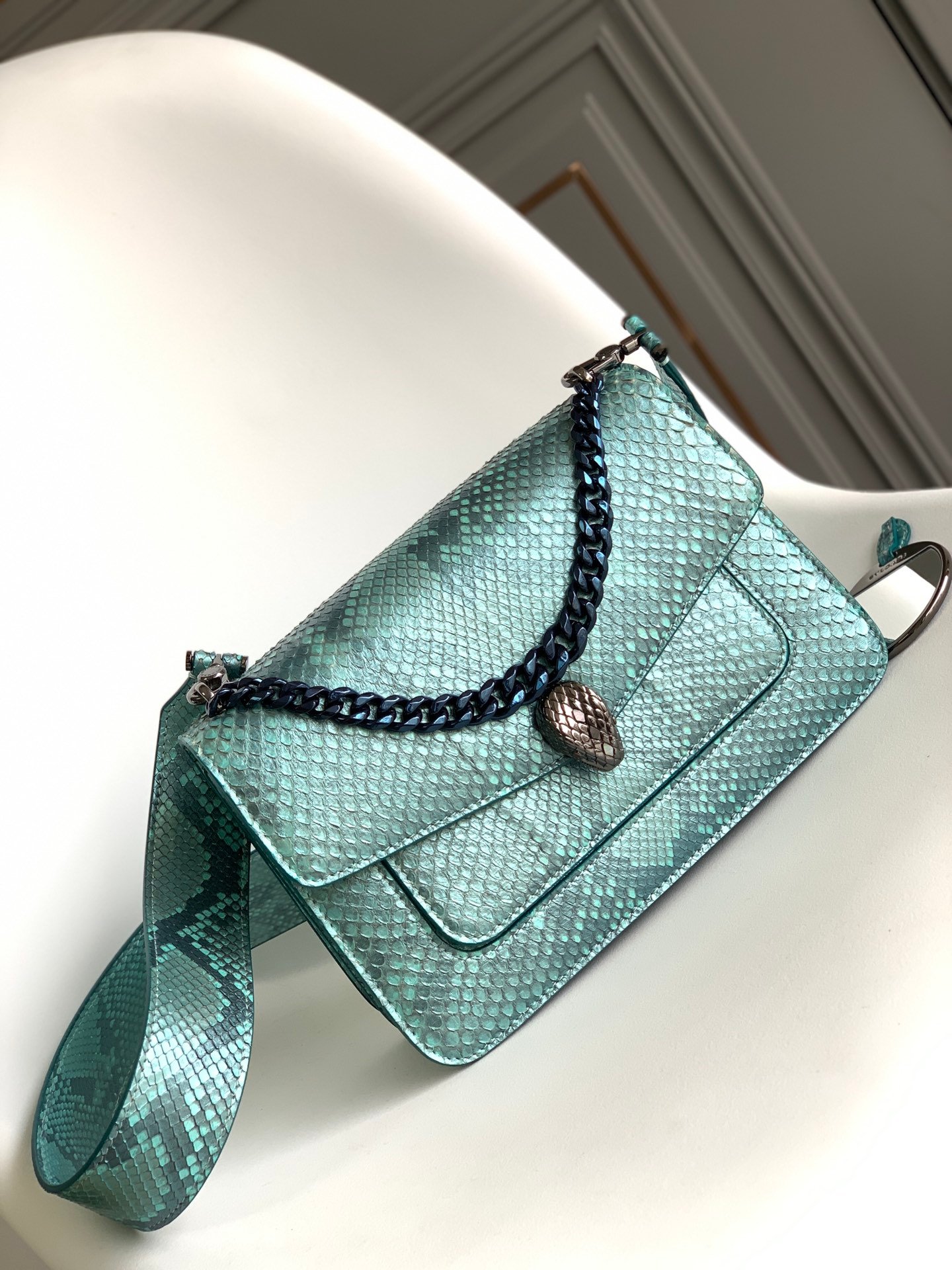 BVLGARI Serpenti Forever MaxiChain Medium Shoulder Bag Pearlescent Afterglow Aquamarine Blue Python Exotic Leather Crossbody Bag BVLGARI Serpenti Forever MaxiChain Medium Shoulder Bag Pearlescent Afterglow Aquamarine Blue Python Exotic Leather Crossbody Bag