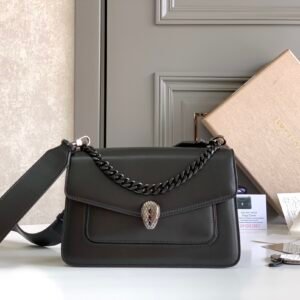 Bvlgari Serpenti Forever Maxi Chain Crossbody Bag 25cm Calf Leather Shoulder Handbag with Snakehead Closure 4 Colors Bvlgari Serpenti Forever Maxi Chain Crossbody Bag 25cm Calf Leather Shoulder Handbag with Snakehead Closure 4 Colors