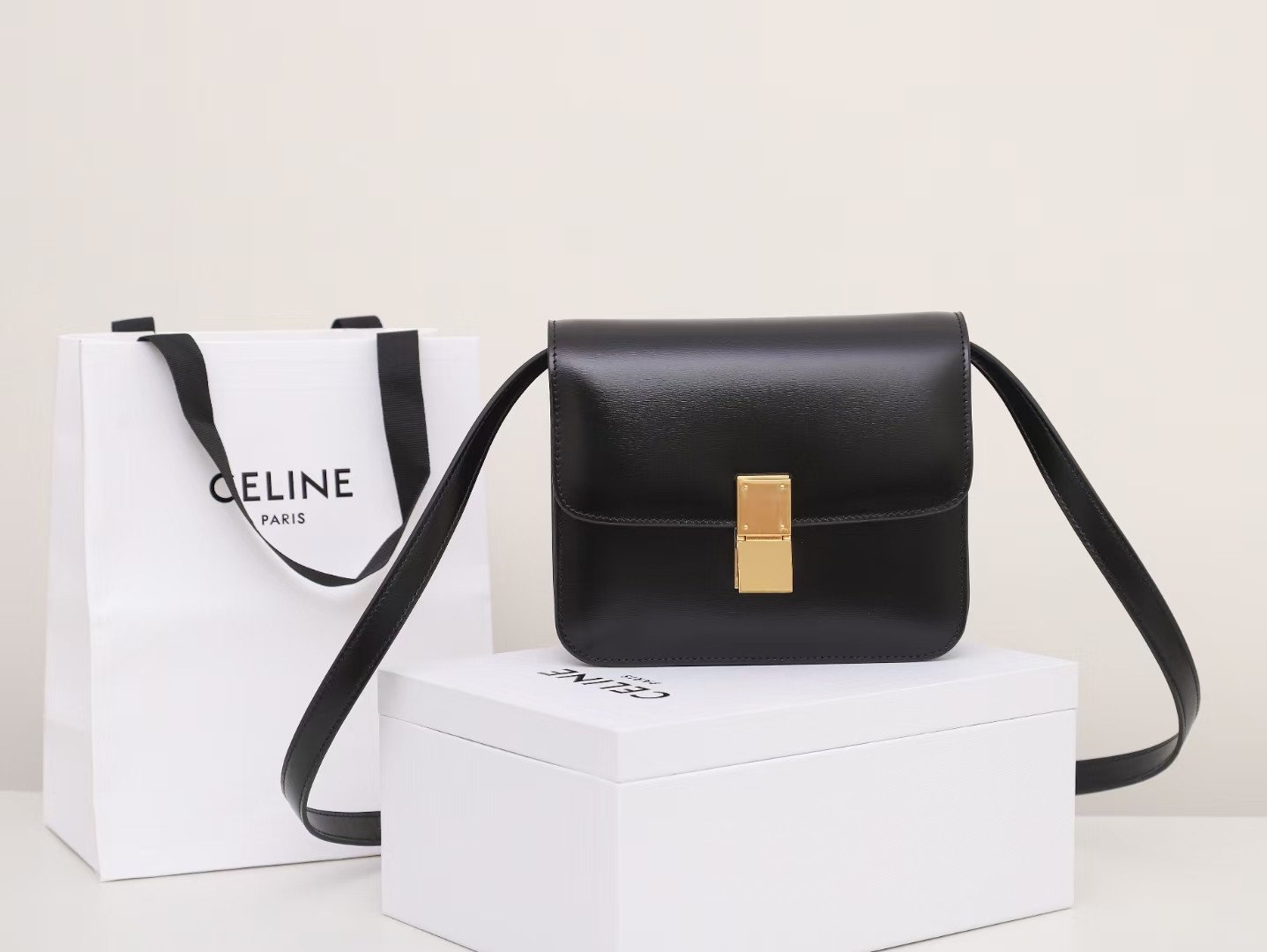 Celine Classic Box Bag High-End Italian Box Calfskin Medium Shoulder Bag 3 Colors – Image 4 Celine Classic Box Bag High-End Italian Box Calfskin Medium Shoulder Bag 3 Colors – Image 4
