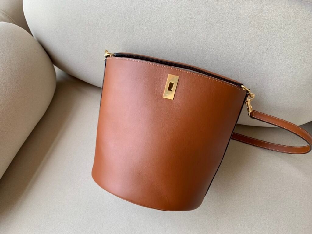 CELINE 16 Bucket Bag 23x25cm Calfskin vs. Linen Jacquard 5 Colors Handbag – Image 4