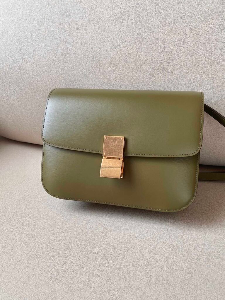 Celine Classic Box Bag 24cm Medium Liége Calfskin Crossbody Handbag 6 Colors – Image 4 Celine Classic Box Bag 24cm Medium Liége Calfskin Crossbody Handbag 6 Colors – Image 4