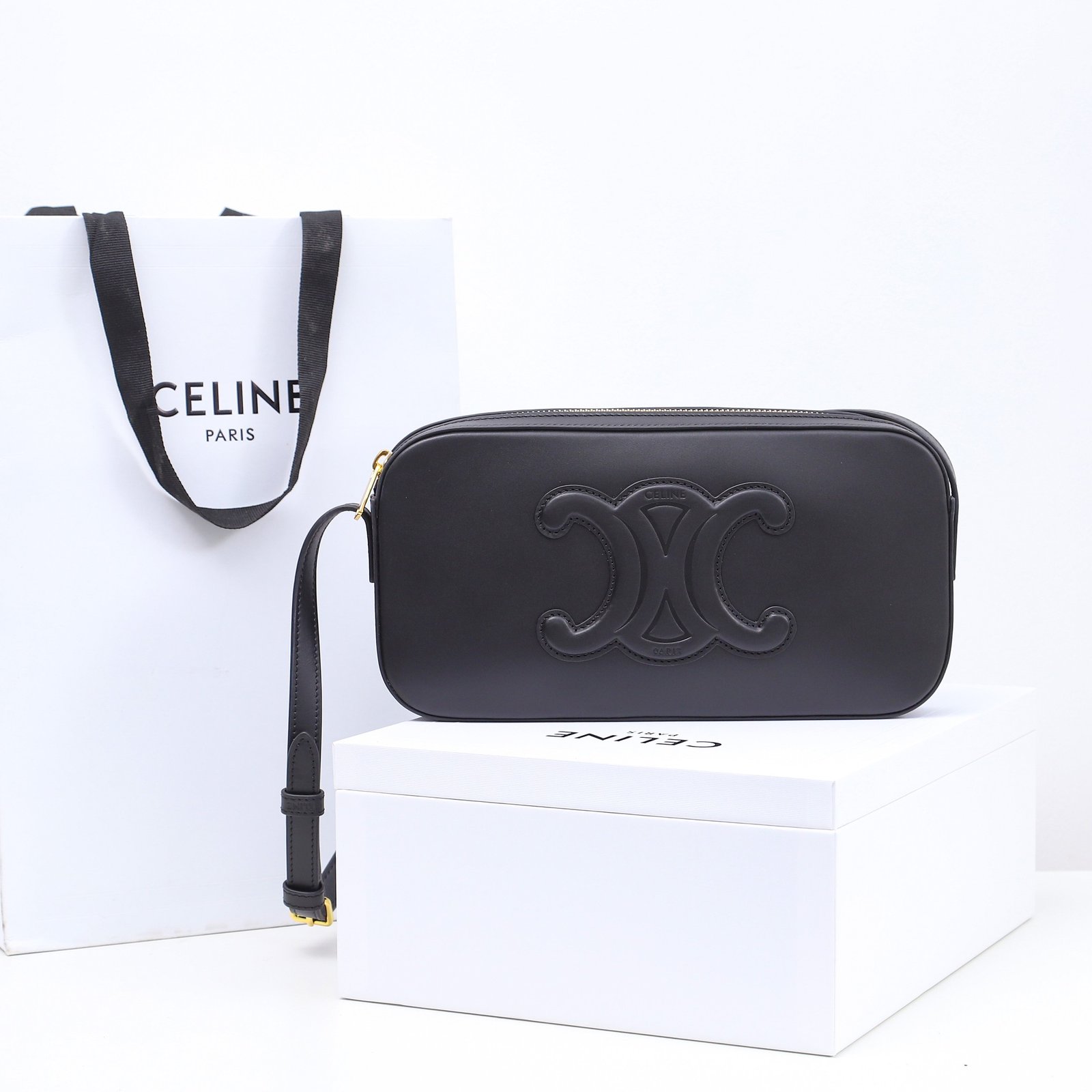 CELINE New SS 2022 Triomphe Embossed Calfskin Camera Shoulder Bag 26cm Minimalist Luxury Underarm Bag 10