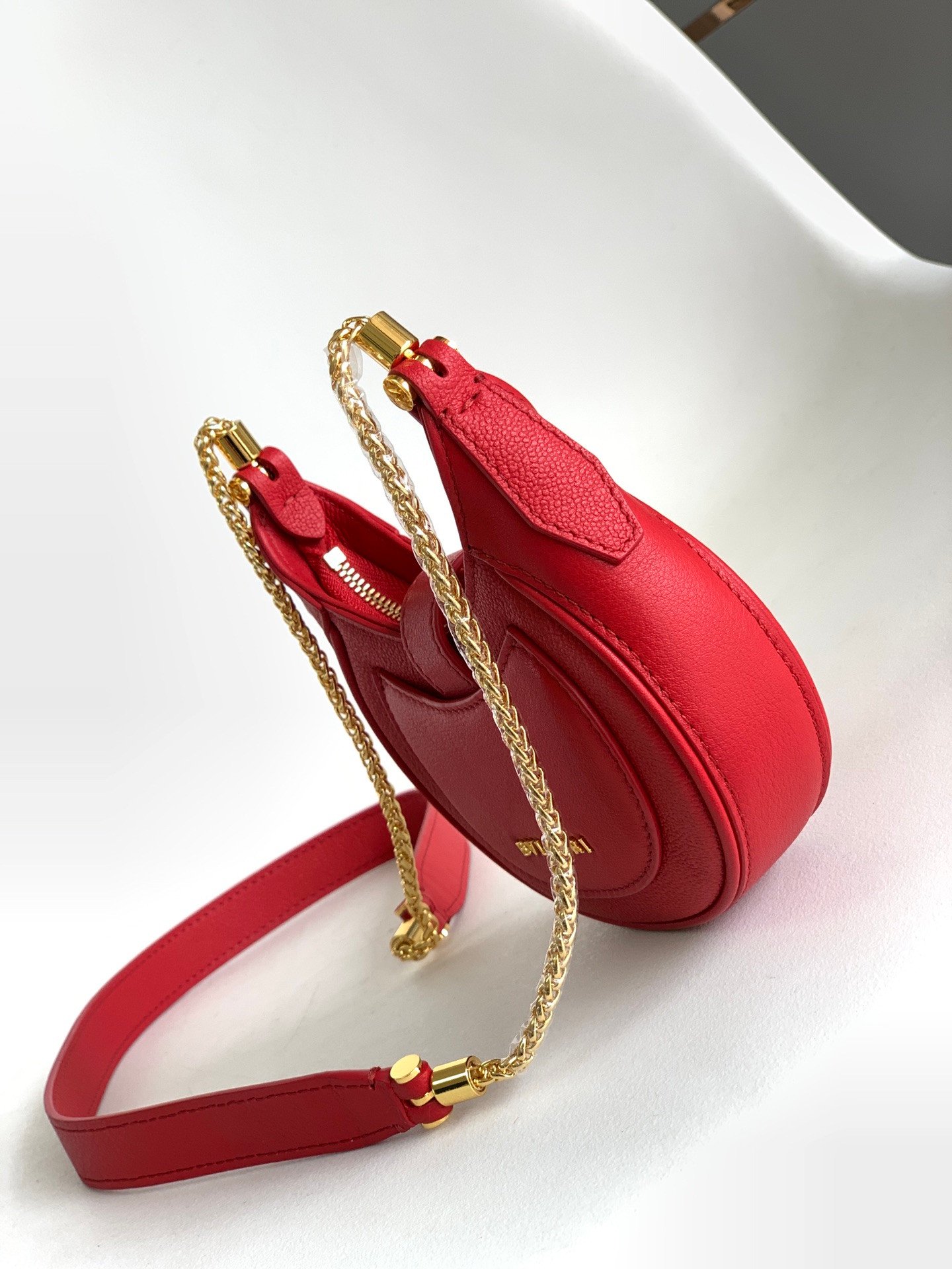 BVLGARI Serpenti Ellipse Mini Crossbody Bag Calf Leather Crescent Shoulder Bag with Snake Head Buckle High-End Purse for Women – Image 6