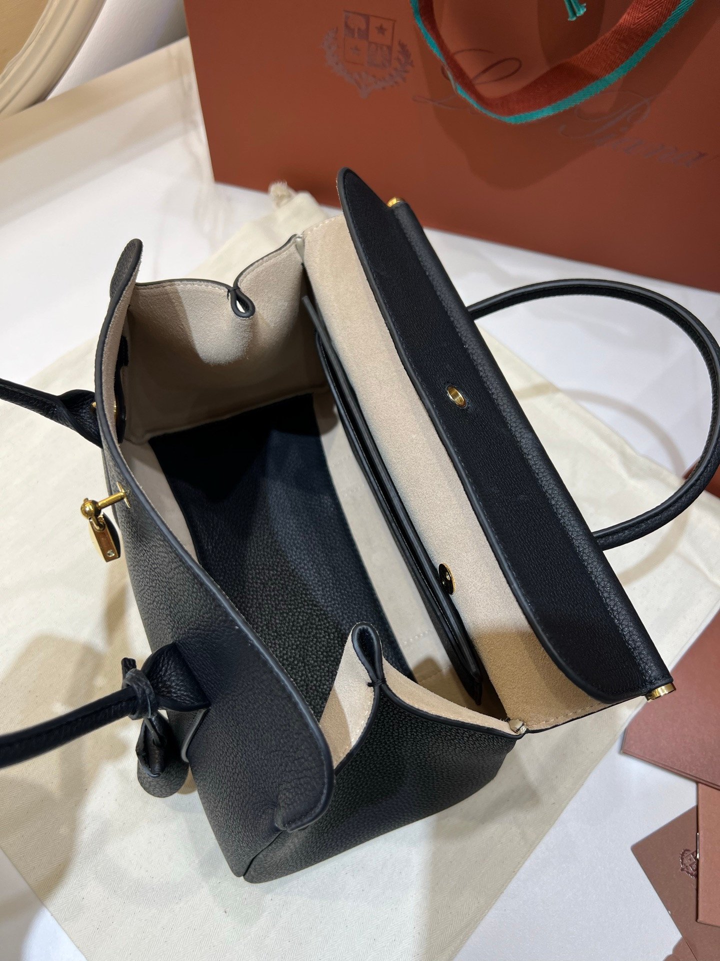 Loro Piana Loom L25 Grained Leather Handbag 25cm Top Handle Tote with Detachable Strap and Padlock Crossbody Bag for Women