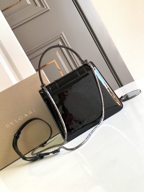 12 BVLGARI Serpenti Forever Glossy Calfskin Top Handle Bag 18cm Luxury Snakehead Chain Shoulder Crossbody Bag
