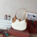 Loro Piana Bale Mini Bucket Bag Soft Natural Grained Calfskin Leather Top-Tier Quality Handbag 6 Elegant Colors Loro Piana Bale Mini Bucket Bag Soft Natural Grained Calfskin Leather Top-Tier Quality Handbag 6 Elegant Colors