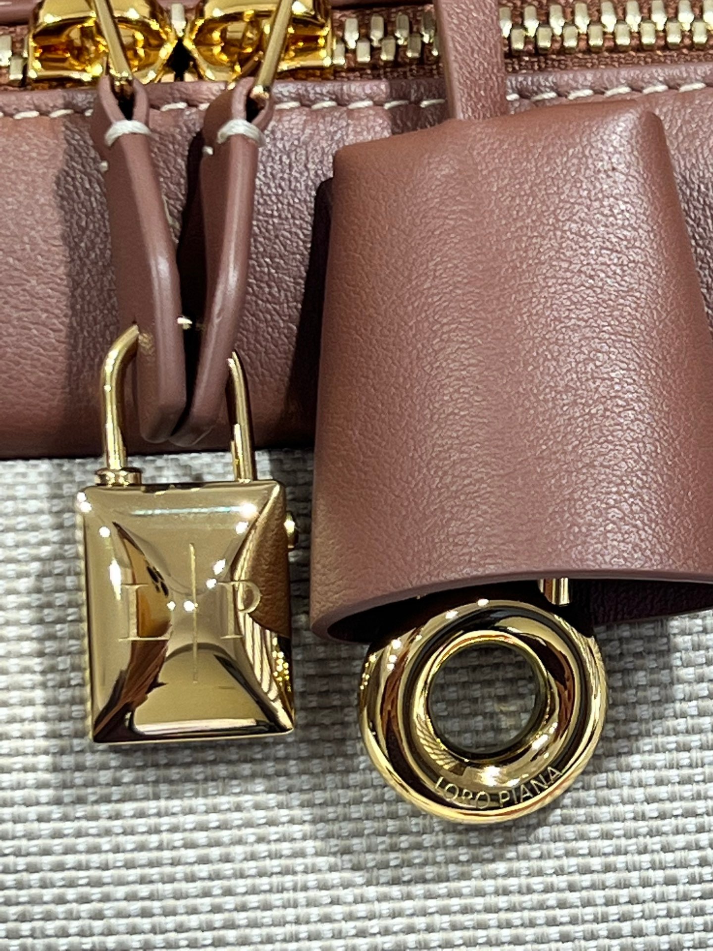 Loro Piana Needle Bag 31cm/39cm Canvas and Leather Minimalist Designer Crossbody Handbag for Daily Use