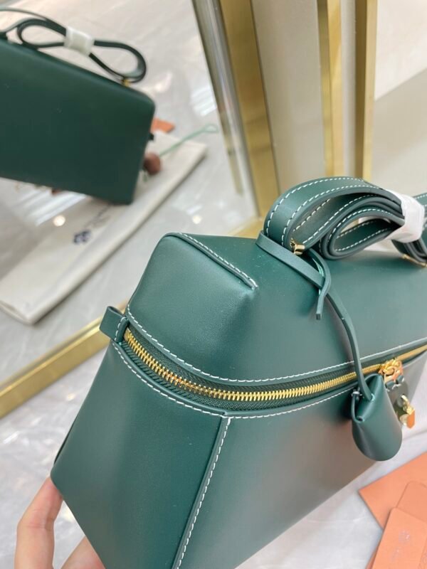 13 Loro Piana Extra Bag L27 Luxury Saddle Leather Crossbody & Shoulder Bag for Women 27cm Vanity Top-Handle Bag