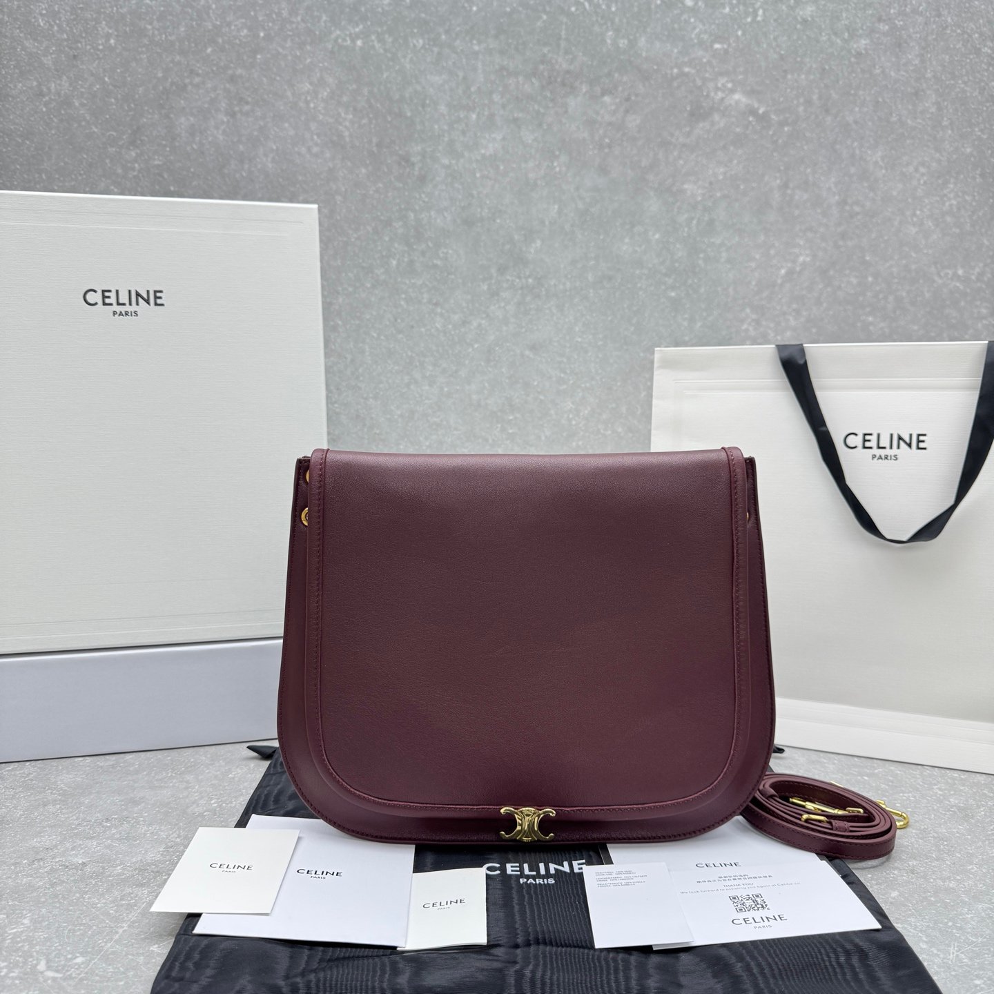 Celine Soft Triomphe Besace Bag 32cm Shiny Lambskin Oversized Shoulder Bag for Women Celine Soft Triomphe Besace Bag 32cm Shiny Lambskin Oversized Shoulder Bag for Women