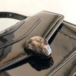BVLGARI Serpenti Forever Glossy Calfskin Top Handle Bag 18cm Luxury Snakehead Chain Shoulder Crossbody Bag BVLGARI Serpenti Forever Glossy Calfskin Top Handle Bag 18cm Luxury Snakehead Chain Shoulder Crossbody Bag