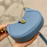 BVLGARI Serpenti Ellipse Small Crossbody Bag 20cm Calf Leather Crescent Hobo Shoulder Bag with Snakehead Closure BVLGARI Serpenti Ellipse Small Crossbody Bag 20cm Calf Leather Crescent Hobo Shoulder Bag with Snakehead Closure