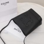 CELINE Cuir Triomphe Small Bucket Bag 17x22cm Tan and Black Calfskin Leather Crossbody Handbag with Adjustable Strap 15