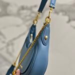 BVLGARI Serpenti Ellipse Small Crossbody Bag 20cm Calf Leather Crescent Hobo Shoulder Bag with Snakehead Closure BVLGARI Serpenti Ellipse Small Crossbody Bag 20cm Calf Leather Crescent Hobo Shoulder Bag with Snakehead Closure
