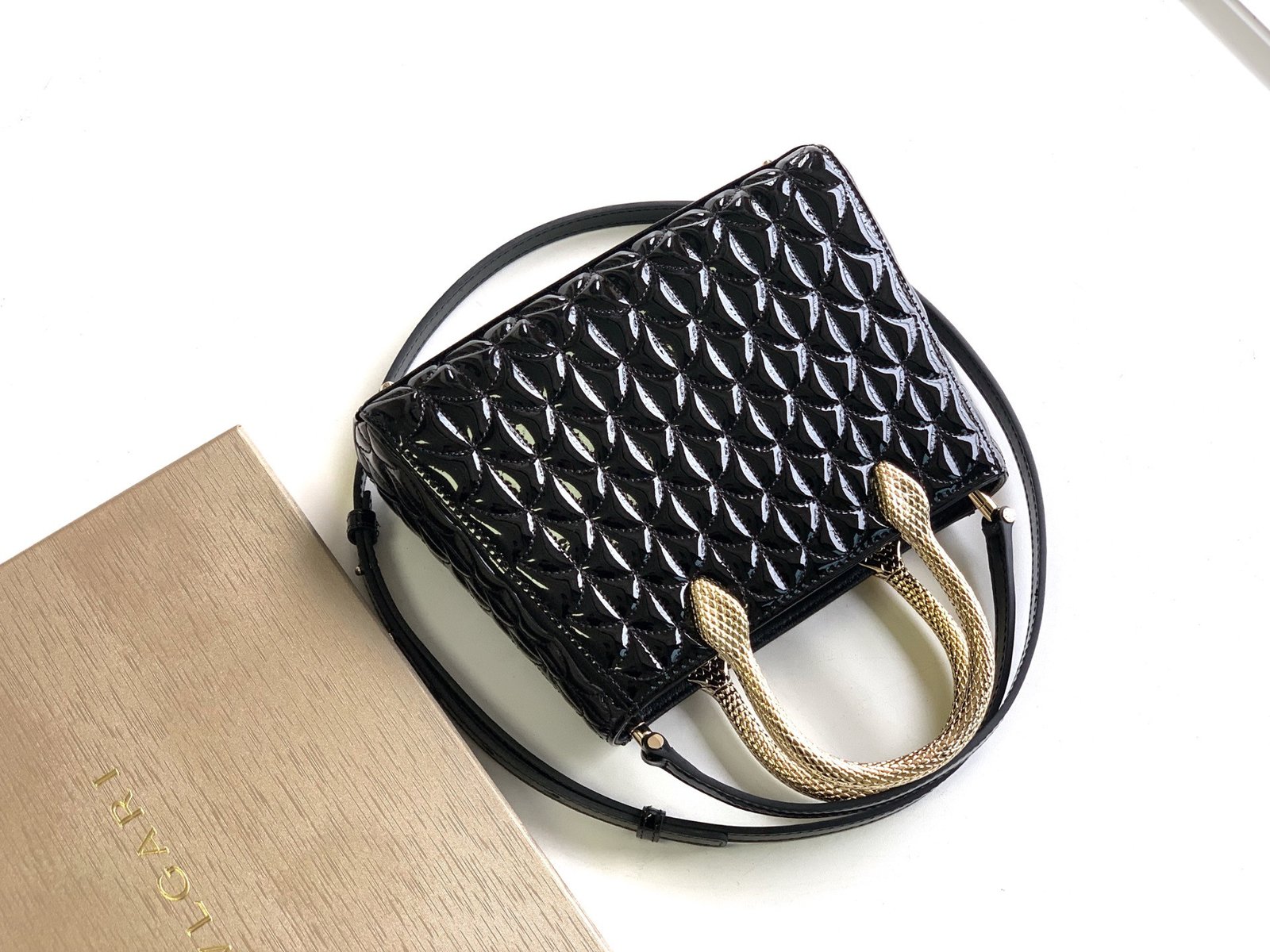 BVLGARI Serpentine Duo Tote Bag 21.5cm Designer Quilted Patent Leather Evening Bag with Snake Handles BVLGARI Serpentine Duo Tote Bag 21.5cm Designer Quilted Patent Leather Evening Bag with Snake Handles