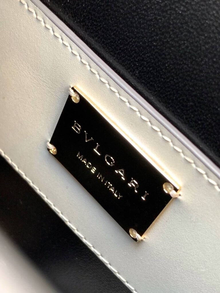 BVLGARI Serpentine Mini Tote Bag Ombre Crystal Embellished Suede Luxury Snake Handle Crossbody Handbag – Image 13 BVLGARI Serpentine Mini Tote Bag Ombre Crystal Embellished Suede Luxury Snake Handle Crossbody Handbag – Image 13