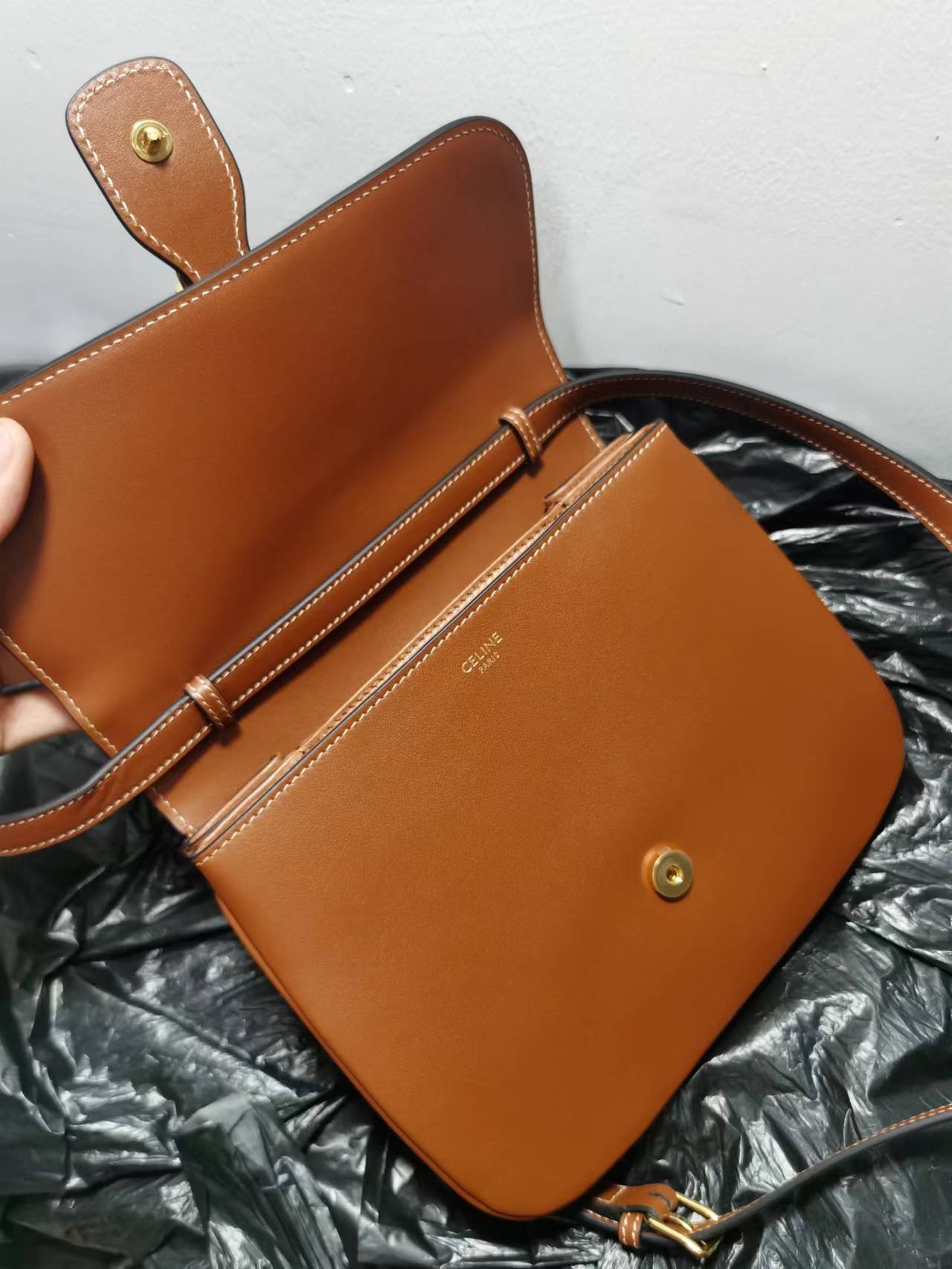 CELINE TABOU Medium Shoulder Bag 22cm Smooth Tan Calfskin Vintage Inspired Crossbody Bag with Gold Padlock Hardware 17