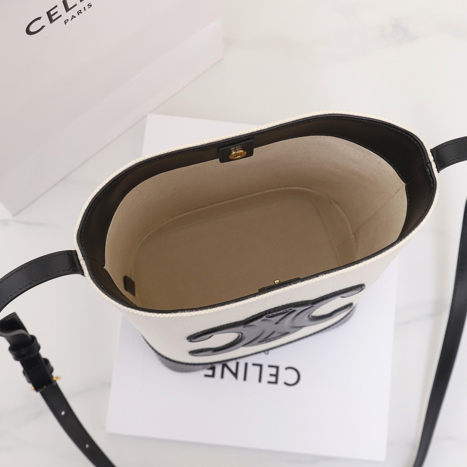 CELINE Triomphe Small Bucket Bag 22x17cm Canvas and Calfskin 3D Logo Shoulder Bag for Women Tan and Black 17