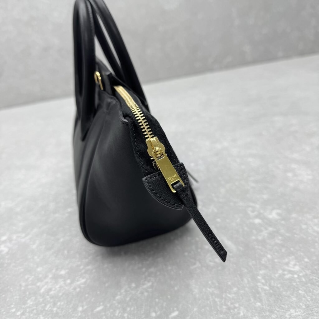 CELINE Paris New Luggage Bag 37cm Modern Revival of the Iconic Smile Bag &ndash; Image 10