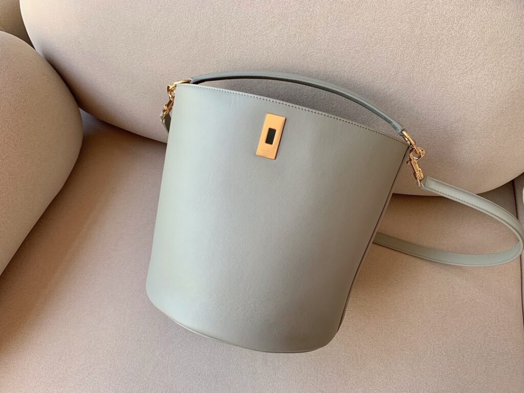 CELINE 16 Bucket Bag 23x25cm Calfskin vs. Linen Jacquard 5 Colors Handbag – Image 6