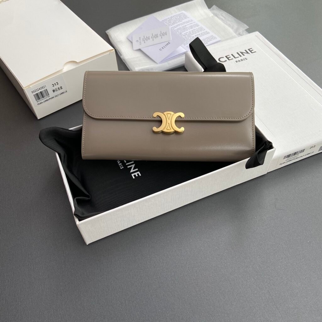 CELINE TRIOMPHE Large Flap Wallet 19cm WOC in Canvas, Black &amp; Pebble Calfskin &ndash; Image 9
